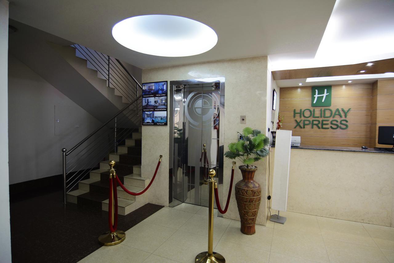 Holiday Xpress Dhaka Exterior foto